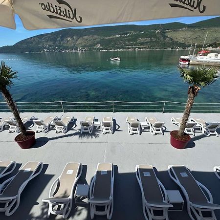 Apartments Sun House Herceg Novi Exterior photo